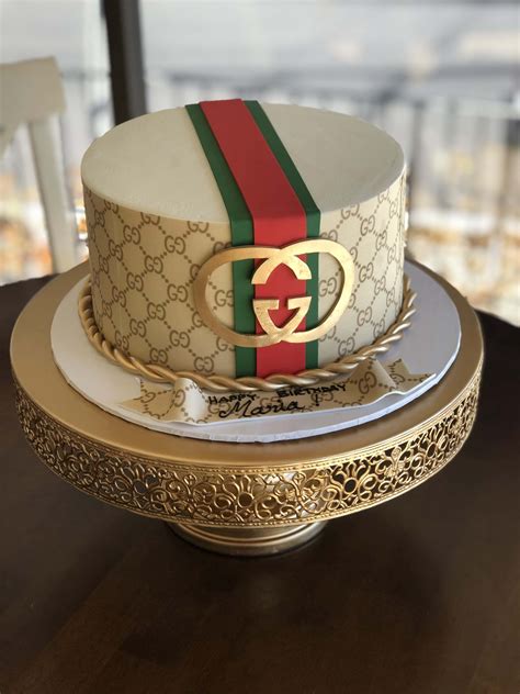 gucci birthday cakes for women|gucci cake design.